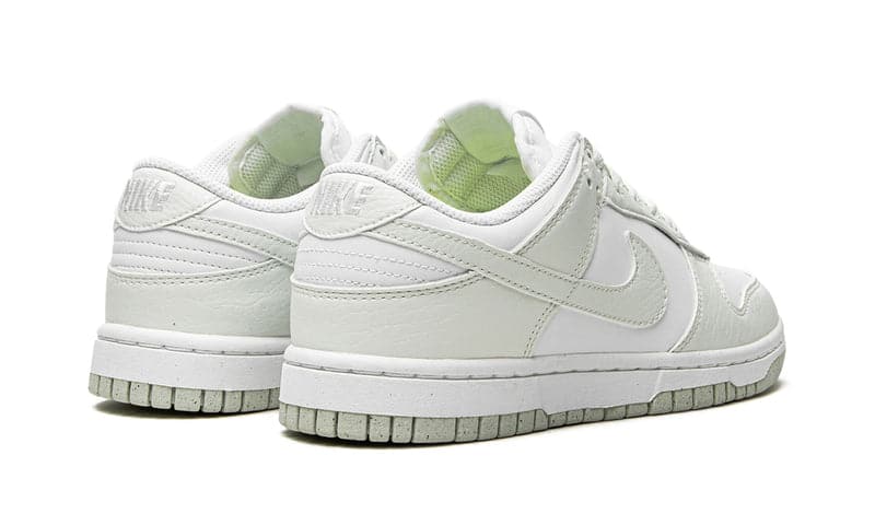 baskets-dunk-low-next-nature-white-mint-pour-homme-et-femme-disponible-sur-kikikickz-950387_800x.jpg