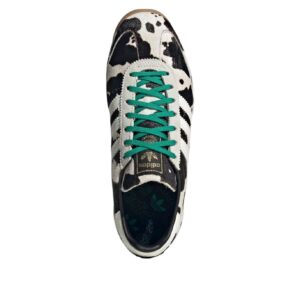 Sl72_OG_Shoes_Black_JR1639_02_standard-Photoroom_3840x.jpg