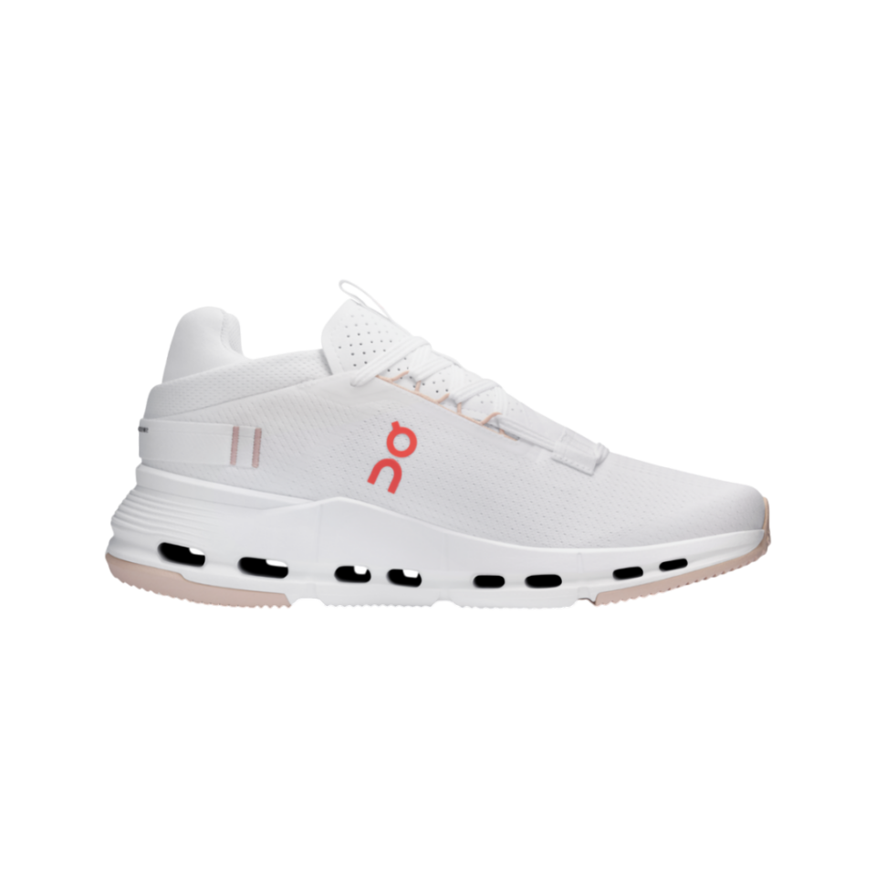 On Running Cloudnova 2 White Flame