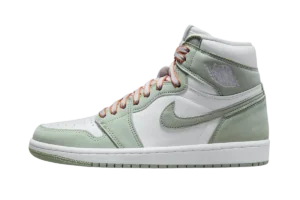 Wmns Air Jordan 1 Retro High OG ‘Seafoam’