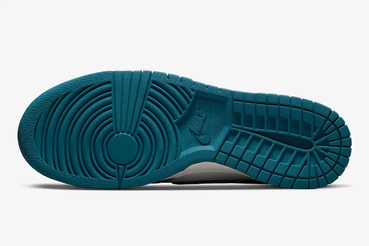 Nike-Dunk-Low-Industrial-Blue-DV0834-101-Release-Date-1.jpg
