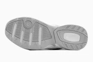 eng_pl_Nike-M2K-Tekno-AO3108-100-14079_3.jpg