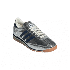 imgi_35_JH8654_6_FOOTWEAR_Photography_FrontLateralTopView_transparent