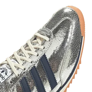 imgi_37_JH8654_8_FOOTWEAR_Photography_DetailView1_transparent